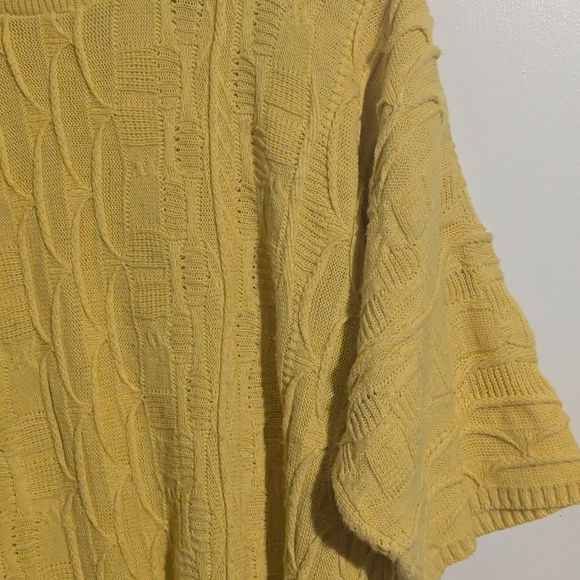 Yellow Cable Knit Sweater - Picture 3 of 12